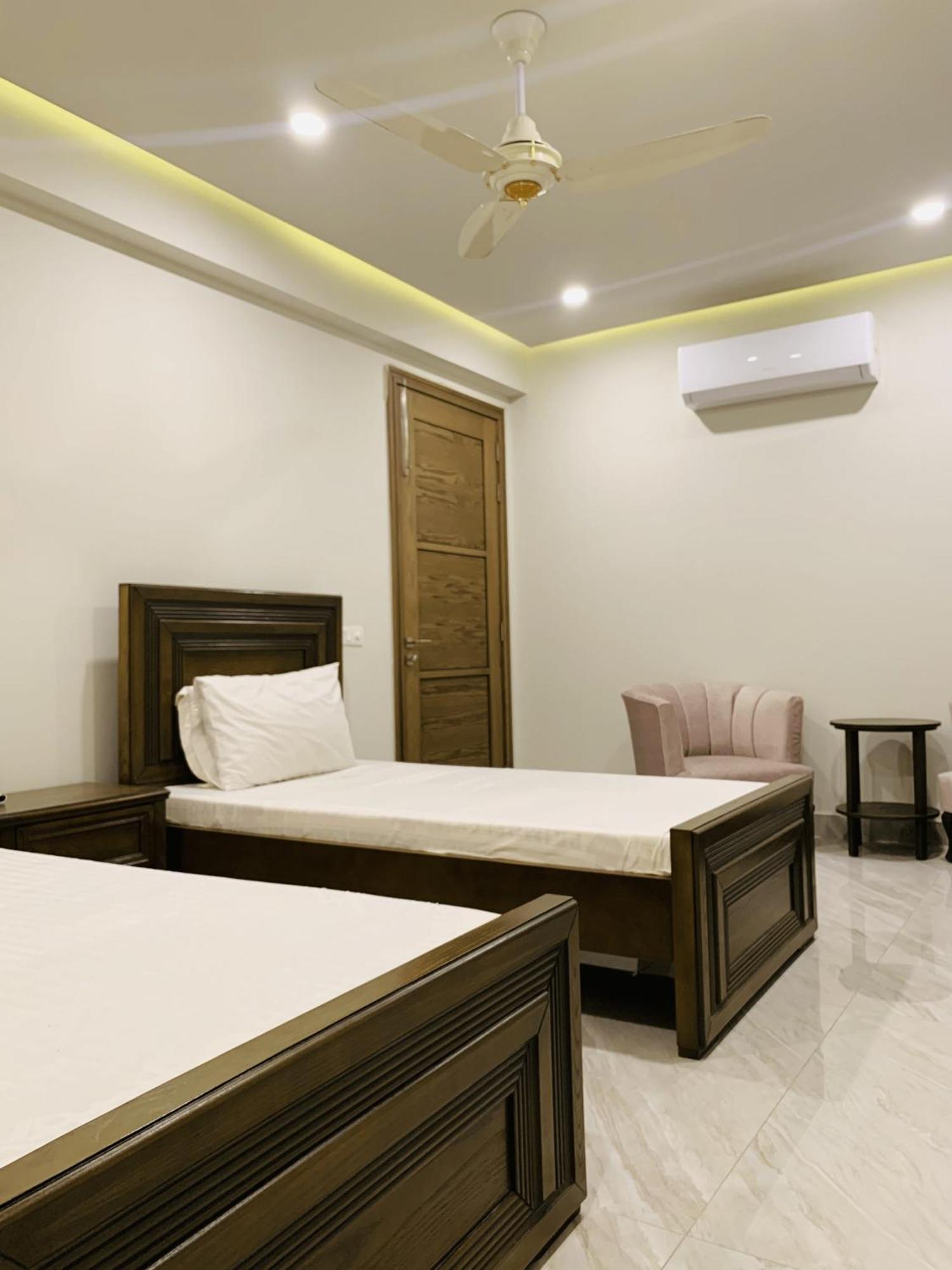 Sigma Lodge Islamabad Exteriör bild