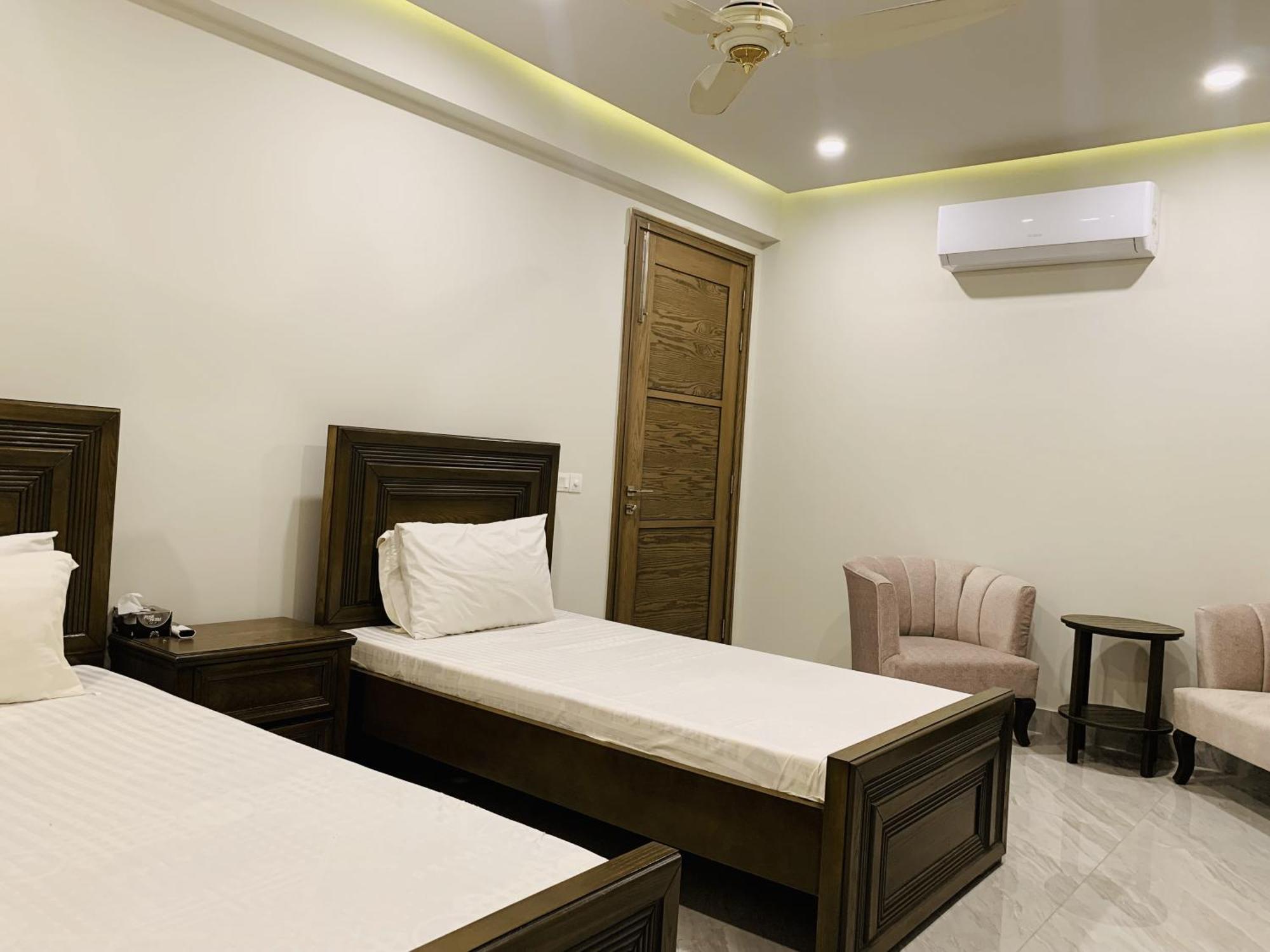 Sigma Lodge Islamabad Exteriör bild